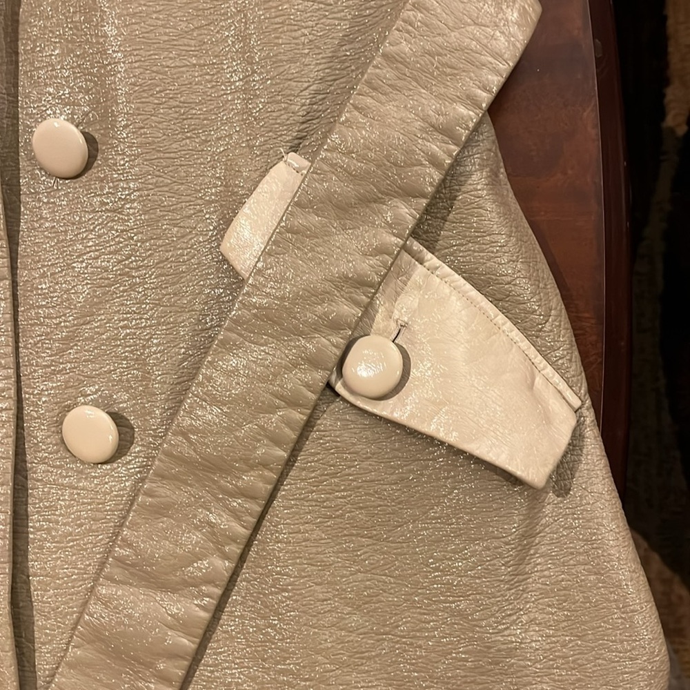 Anthropologie Hutch Vegan Leather Trench Coat beige & cream double-breasted NWOT - Picture 12 of 16